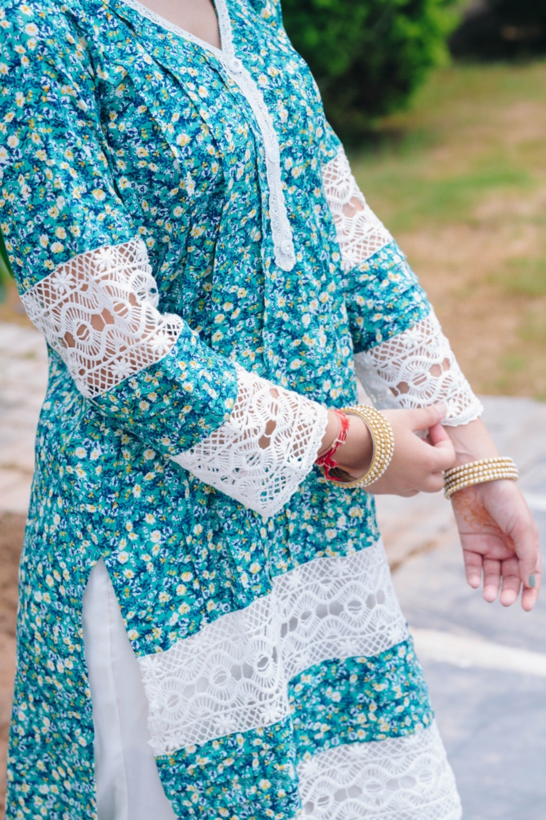 BLUE FLOWER COTTON KURTI + MINI FLOWER BLUE KURTI