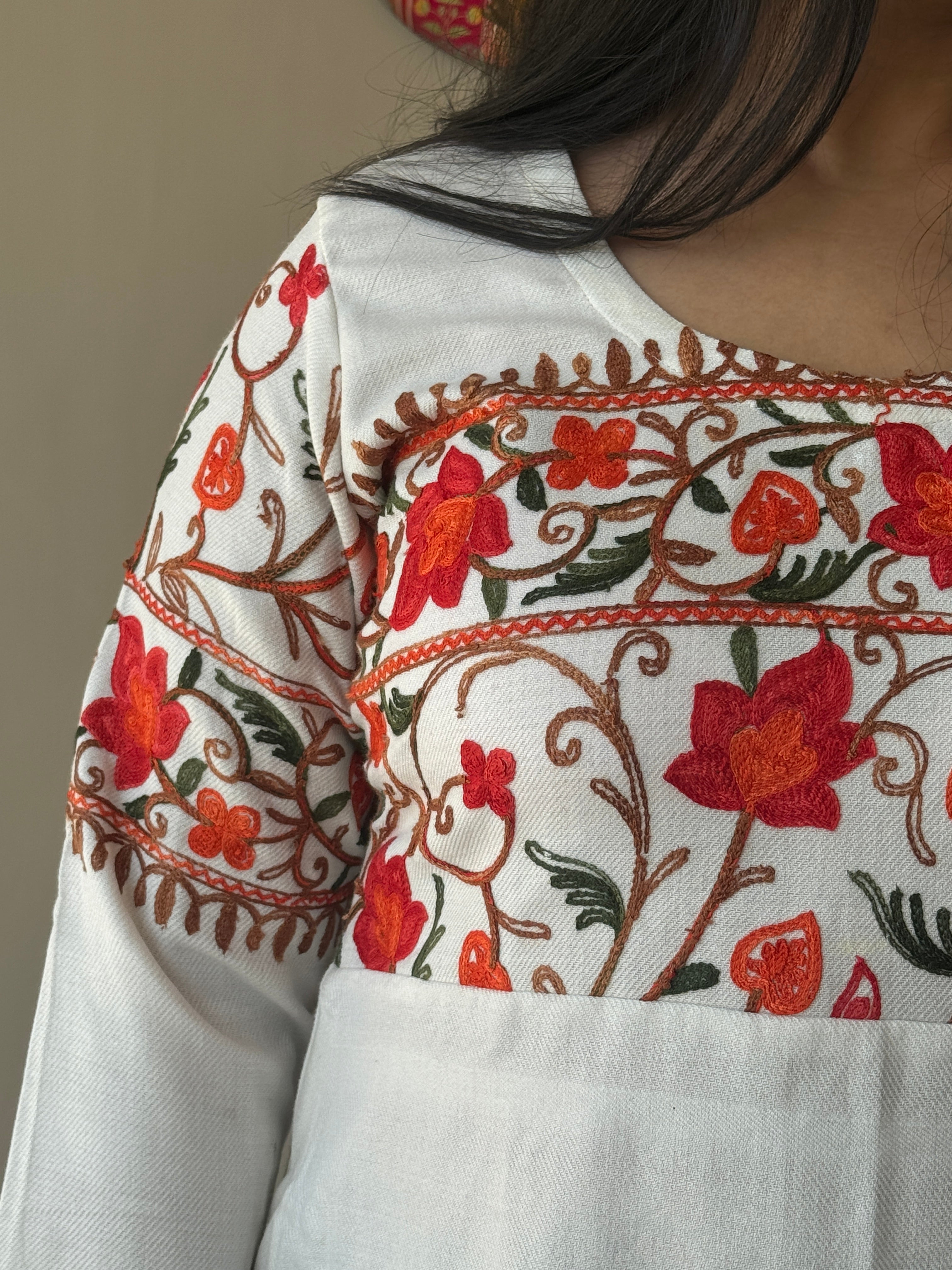 Cosy White Kashmiri kurta