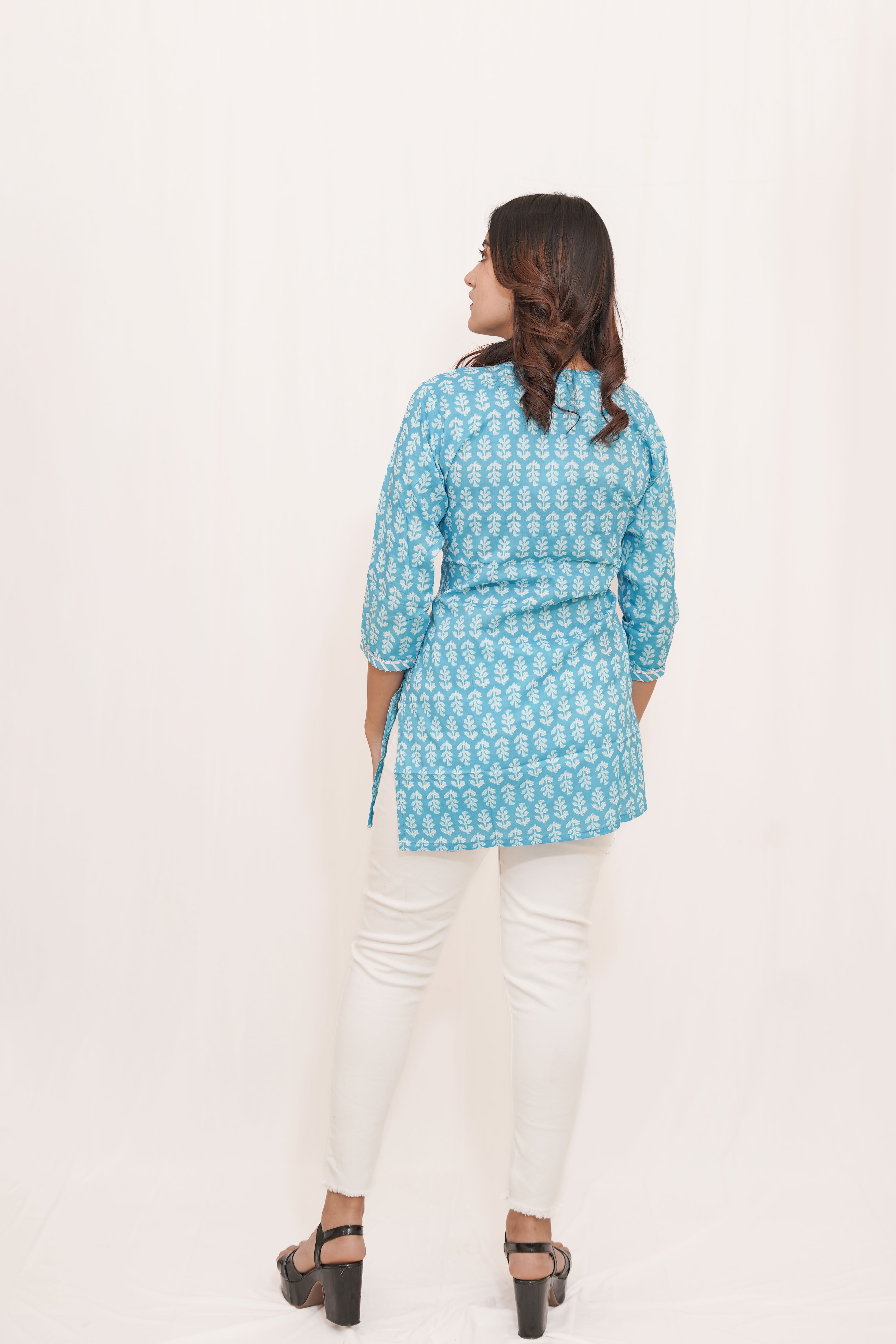 Blue leaf printed Short Kurta