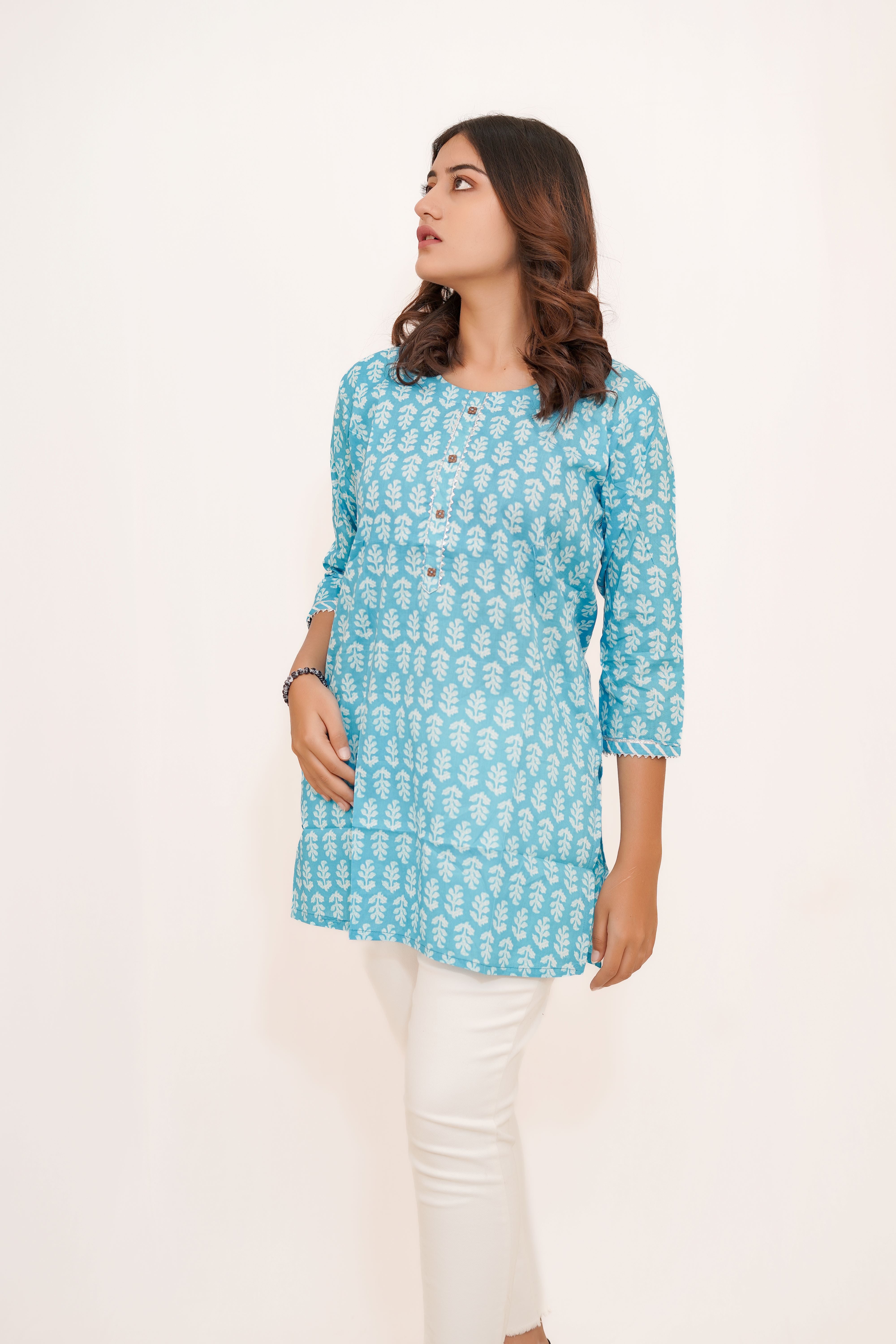 Blue leaf printed Short Kurta