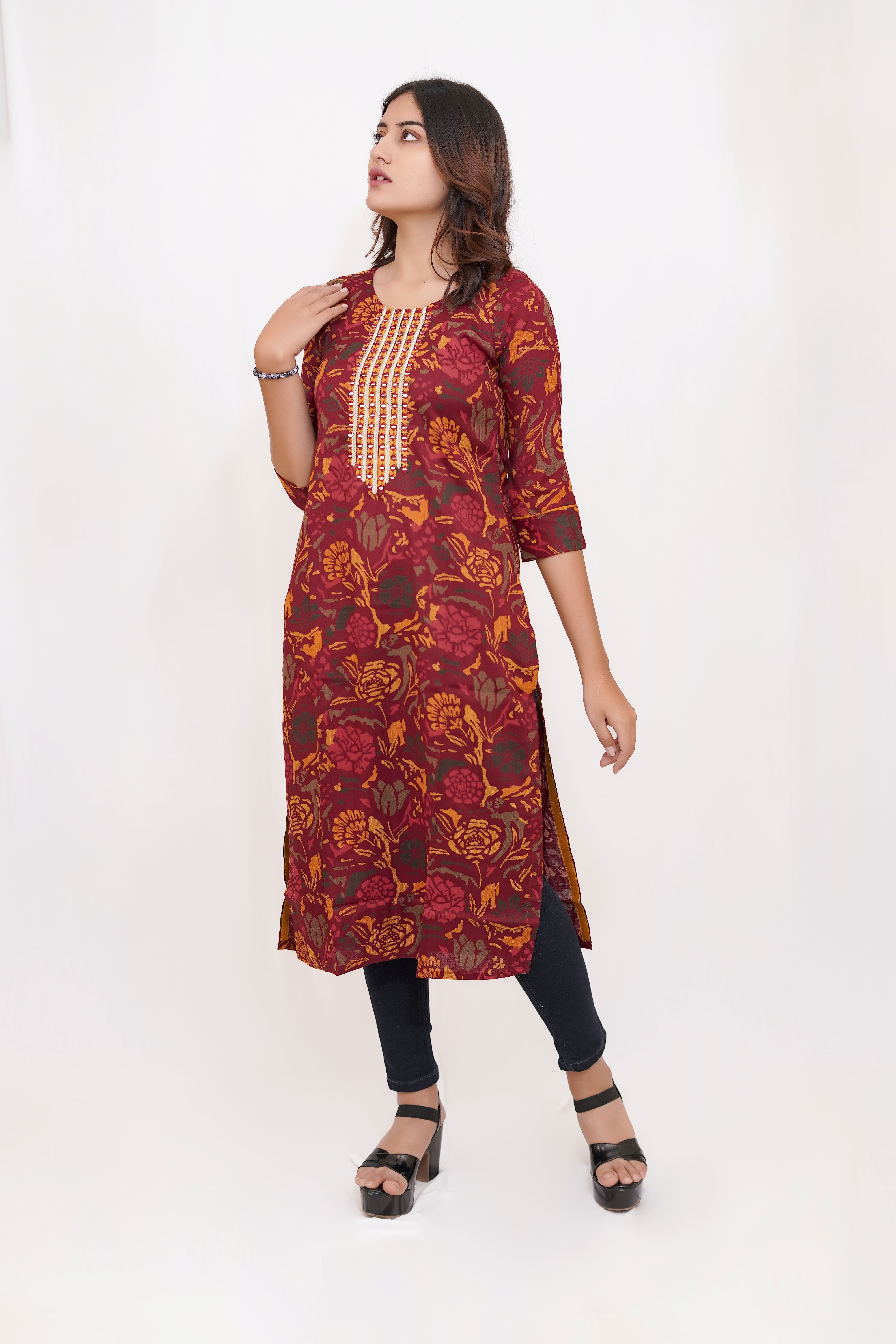 Maroon Leaf Printed Maroon Kurta