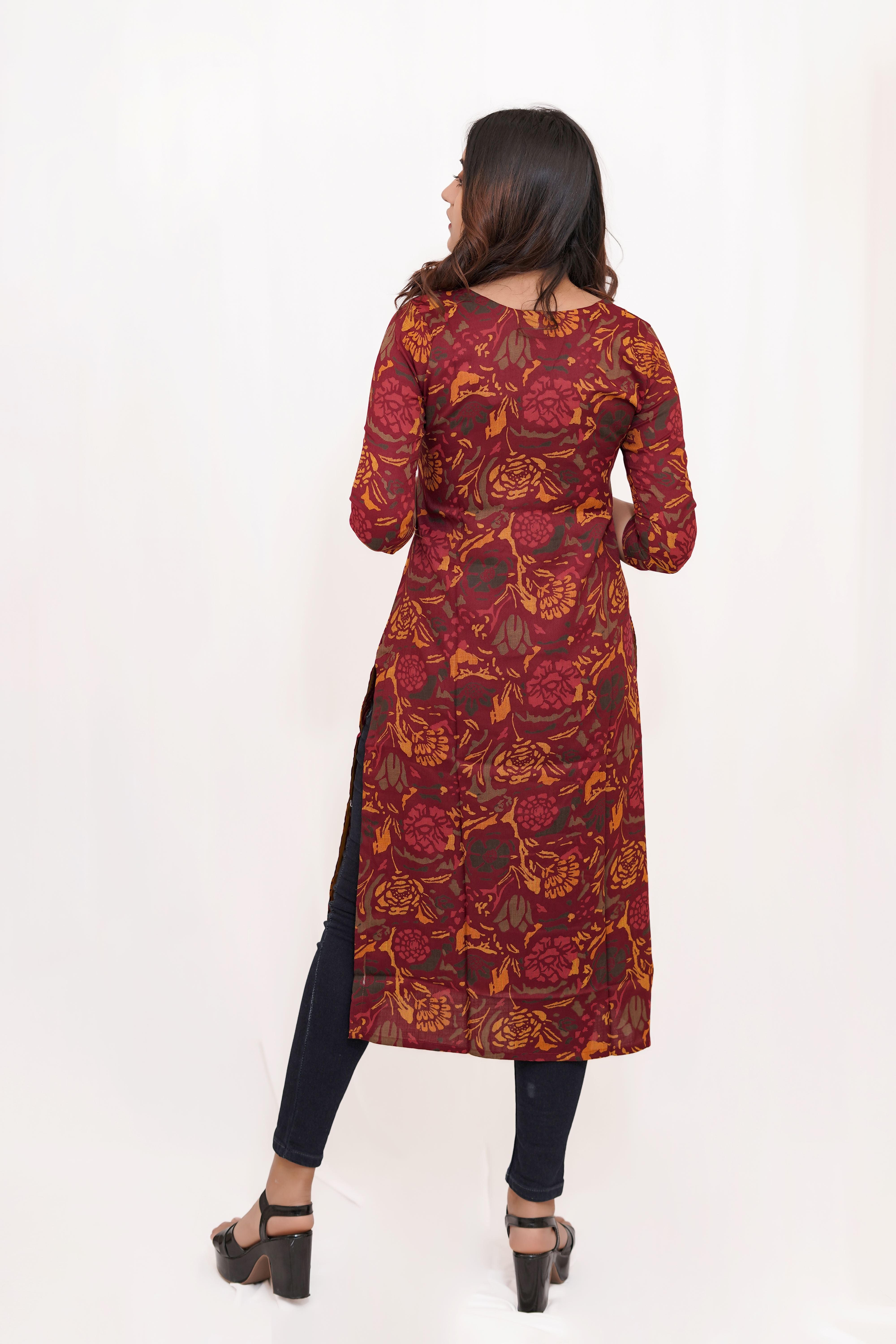 Maroon Leaf Printed Maroon Kurta