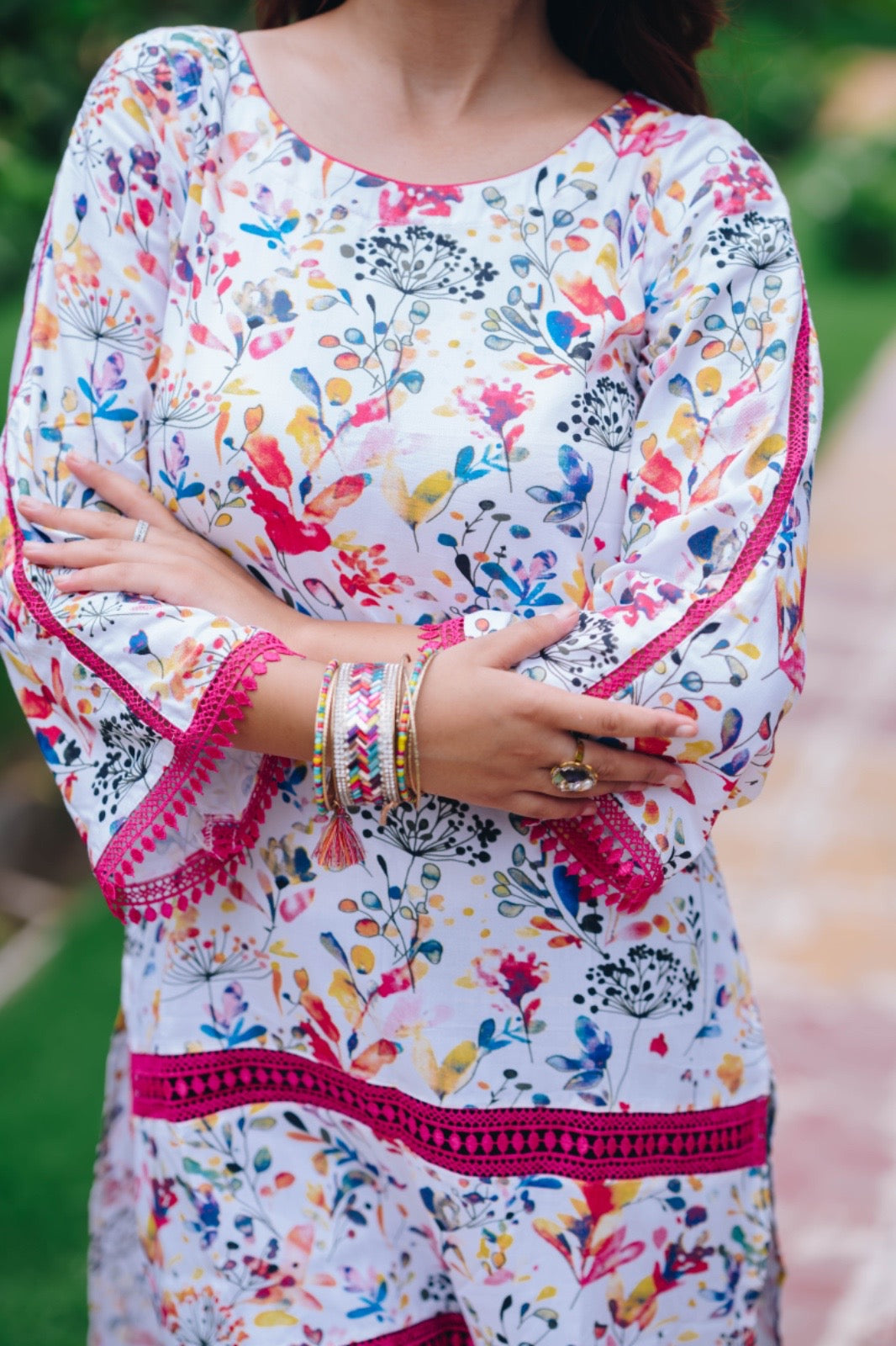 ABSTRACT PAKISTANI KURTI + MULTICOLOURED FLOWERED KURTI