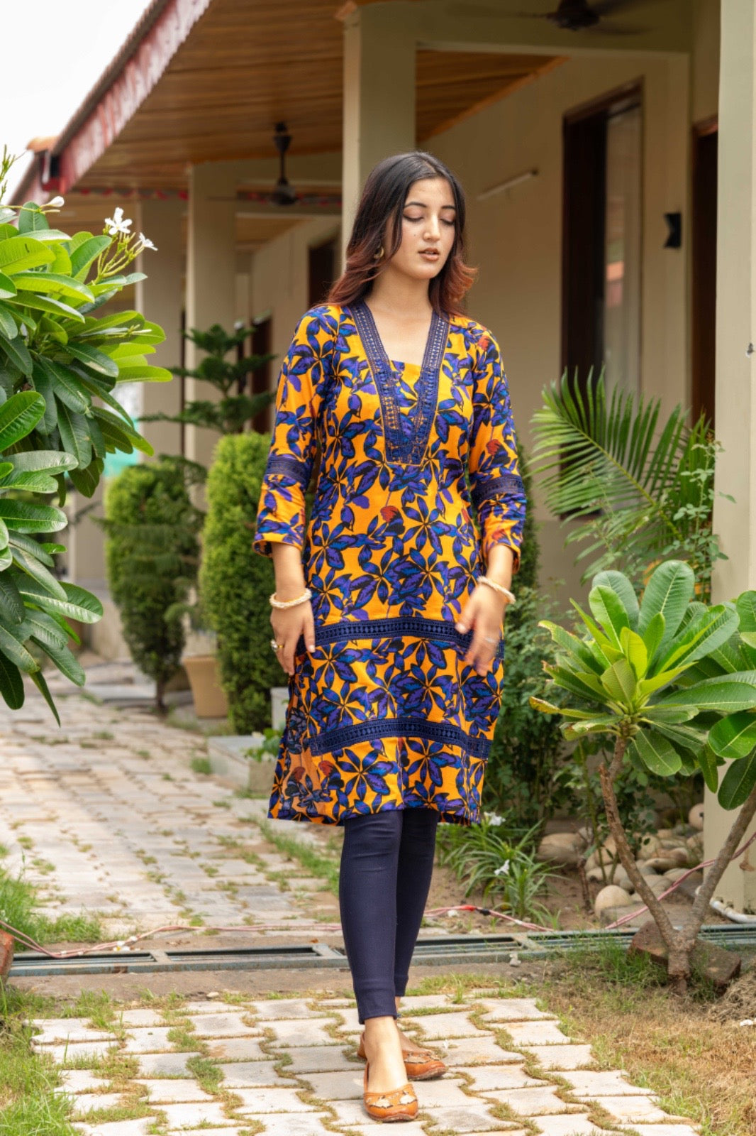 Blue flower COTTON kurta (Pakistani collection)